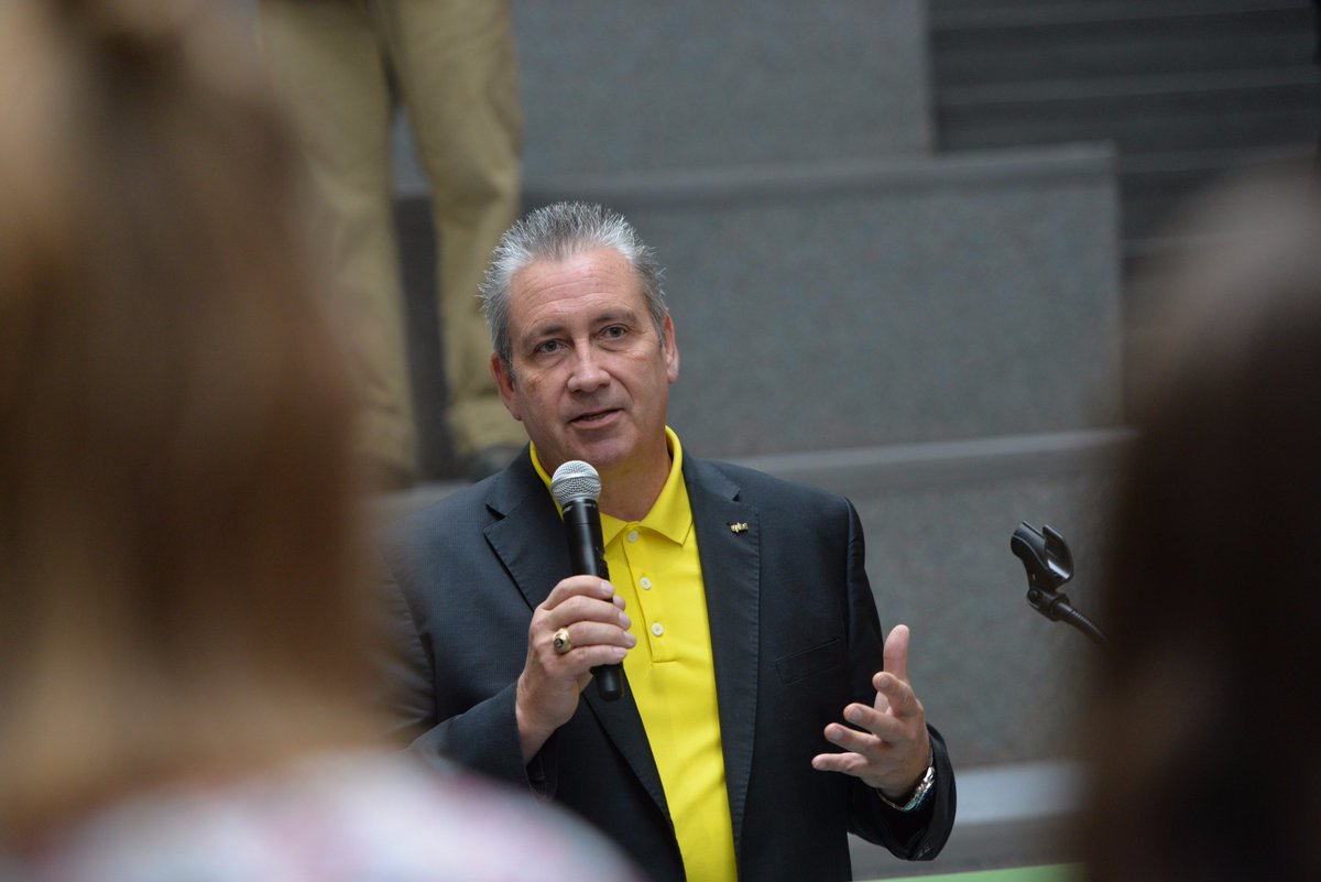 UNBC's tweet photo. UNBC President @DanielJWeeks1 writes in the @PGCitizen about research opportunities at UNBC #ThisisUNBC https://t.co/Hb35knDciU @univcan https://t.co/K1dzzQ4lZk