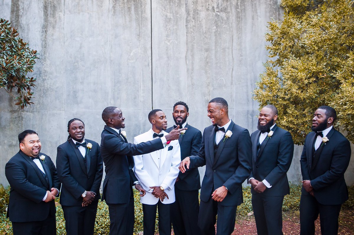 timothyfbryson's tweet photo. Drove 35 total hours to spend time with my brothers in October. Every time we link it’s a celebration! Taking over Columbus next! GOMAB 〰🔵〰 https://t.co/y8krX6SbuH