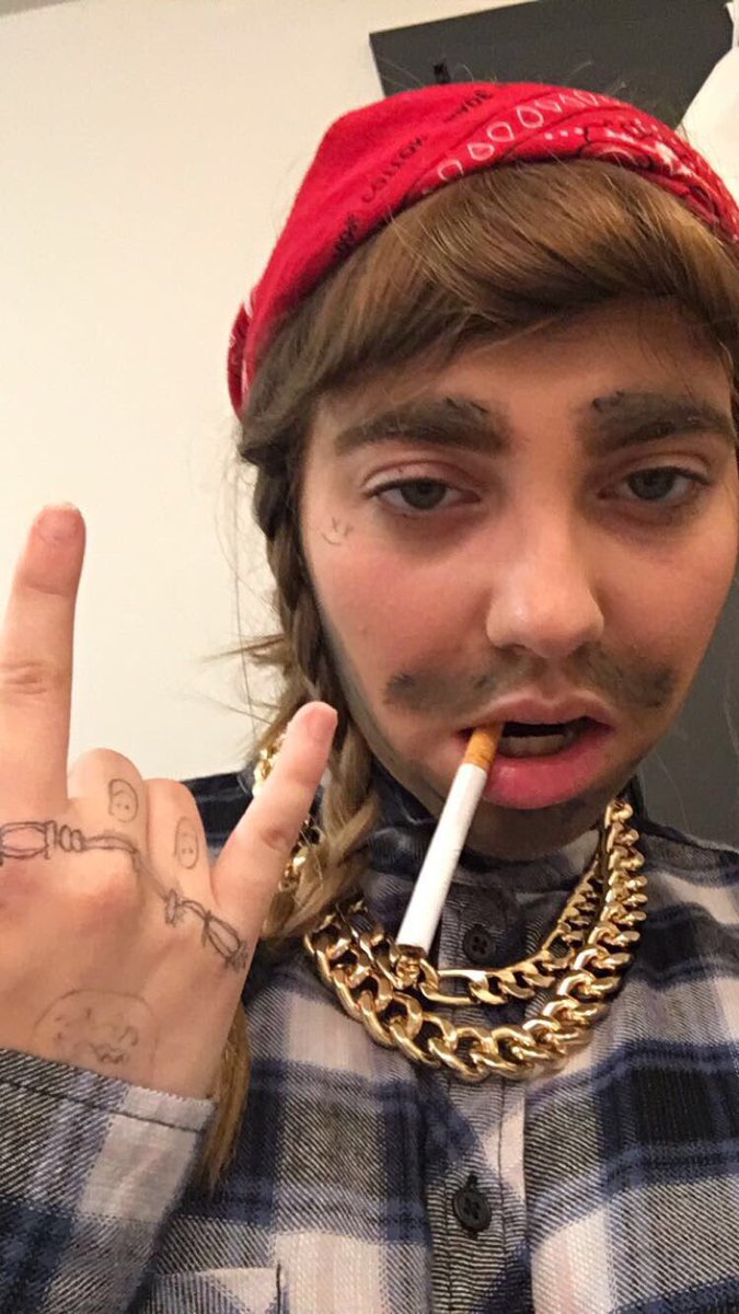 mishpisnoy's tweet photo. MAN I just wanna go flex @PostMalone https://t.co/egRpZUBmAi