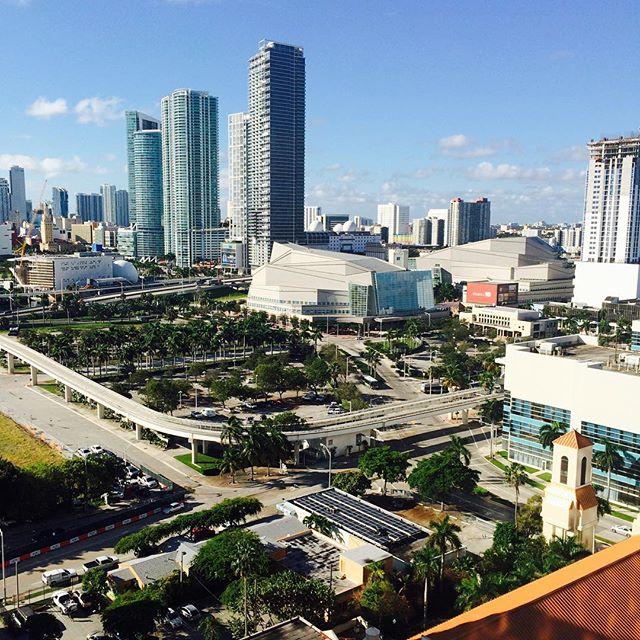 Miami is a hub for diverse neighborhoods, urban exploration and tropical parks, all just minutes away from our location. 📷: @nglah18