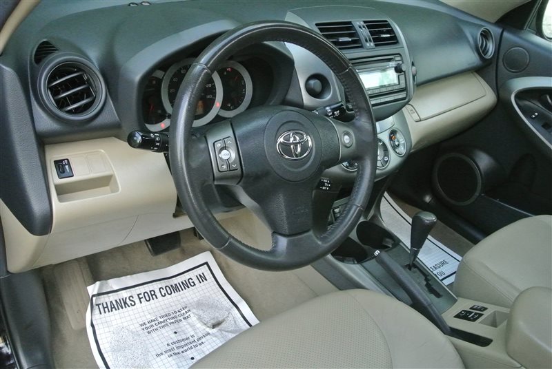 BestChoiceAuto's tweet image. 2012 Toyota RAV4 Limited with 69,127 Miles. Kansas Rebuilt Title. With the price we are including 1 year/15,000 miles limited powertrain warranty. Give us a call for more information at 913.621.1900 or visit BestChoiceAutoSale.com