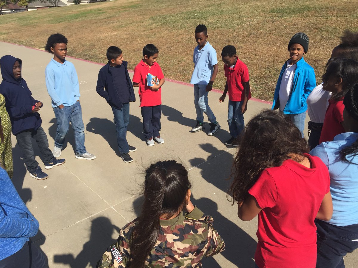 AlisonRison's tweet image. “I used to think... but now I’m realizing ... “ Growing our ideas with others. And outside because it’s cool in TX! #mcwchallengeaccepted