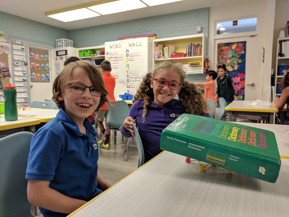 Design challenge to teach grit &amp; persistence. Hold up a book for 10 secs using only candy and toothpicks. #PBL <a href="/codeorg/">Code.org</a> <a href="/LaurenceSchool/">Laurence School</a>