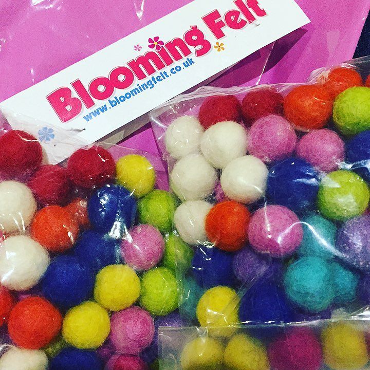 craftyguider's tweet photo. Happiness is 100 felt balls from @bloomingfelt 😍 https://t.co/0XMO3dmvsb https://t.co/Q4Hmi8azAn