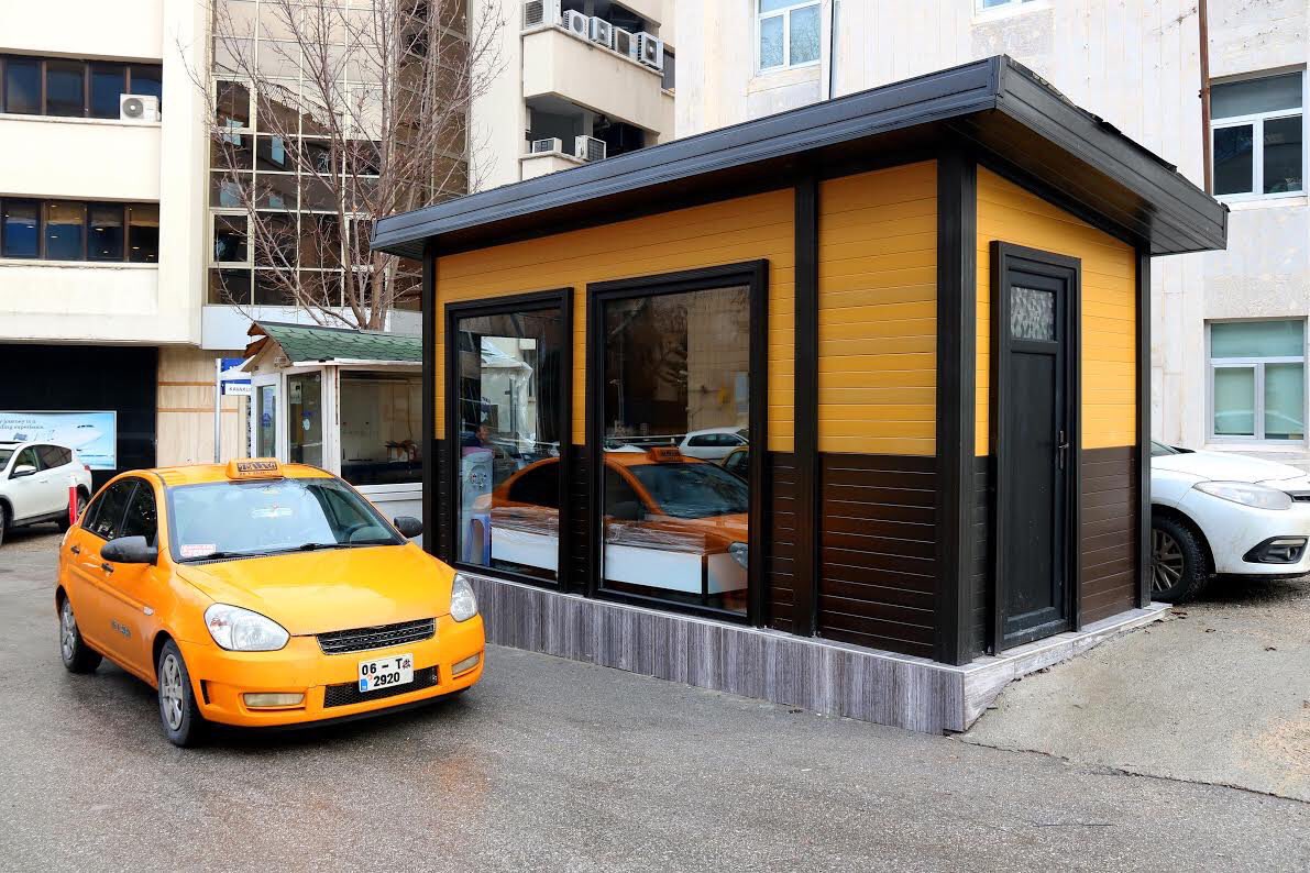 Bizim de böyle taksi duraklarımız olsun...
<a href="/vanbuyuksehirbb/">T.C. Van Büyükşehir Belediyesi</a> <a href="/vanedremitbld/">Edremit Belediyesi</a> @ipekyolubel