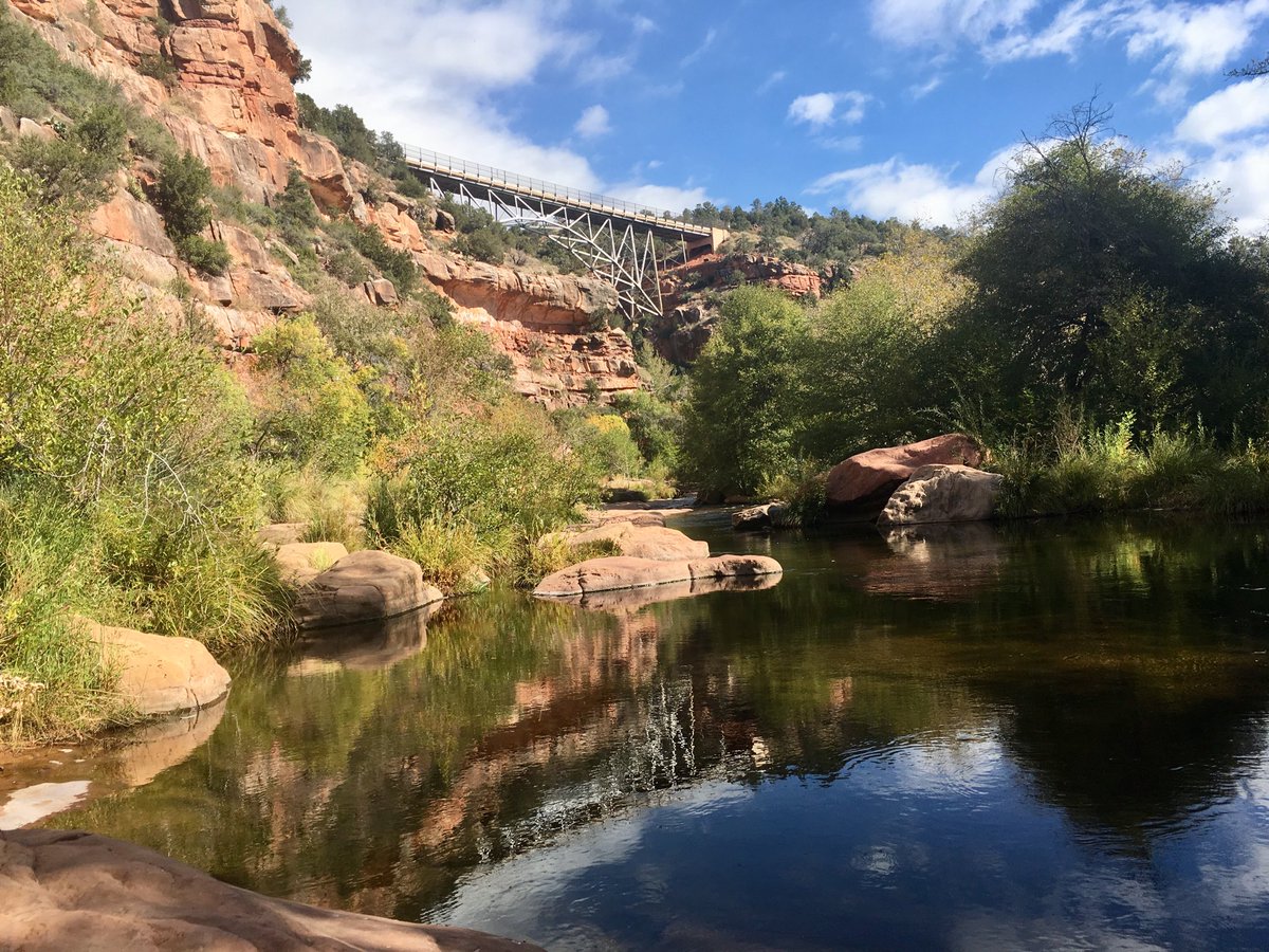 KatieSmith_MN's tweet photo. Oak Creek, a #fishable #swimable oasis in Arizona. #cleanwater https://t.co/PDaTLm3F01