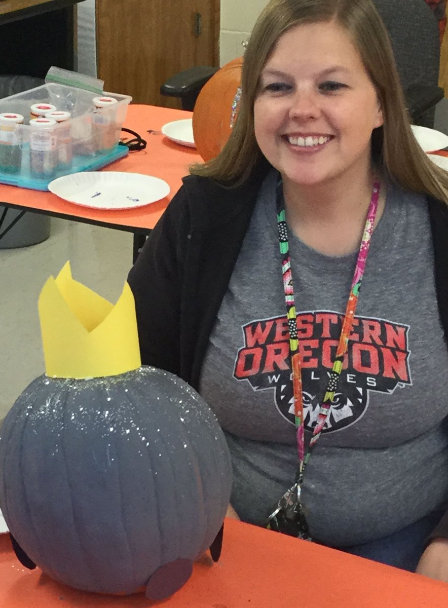 TravisMSBobcats's tweet photo. @IISDFoundation - Bobcats love to share their favorite characters this fall! #ISFReads https://t.co/teo6PUSJw5