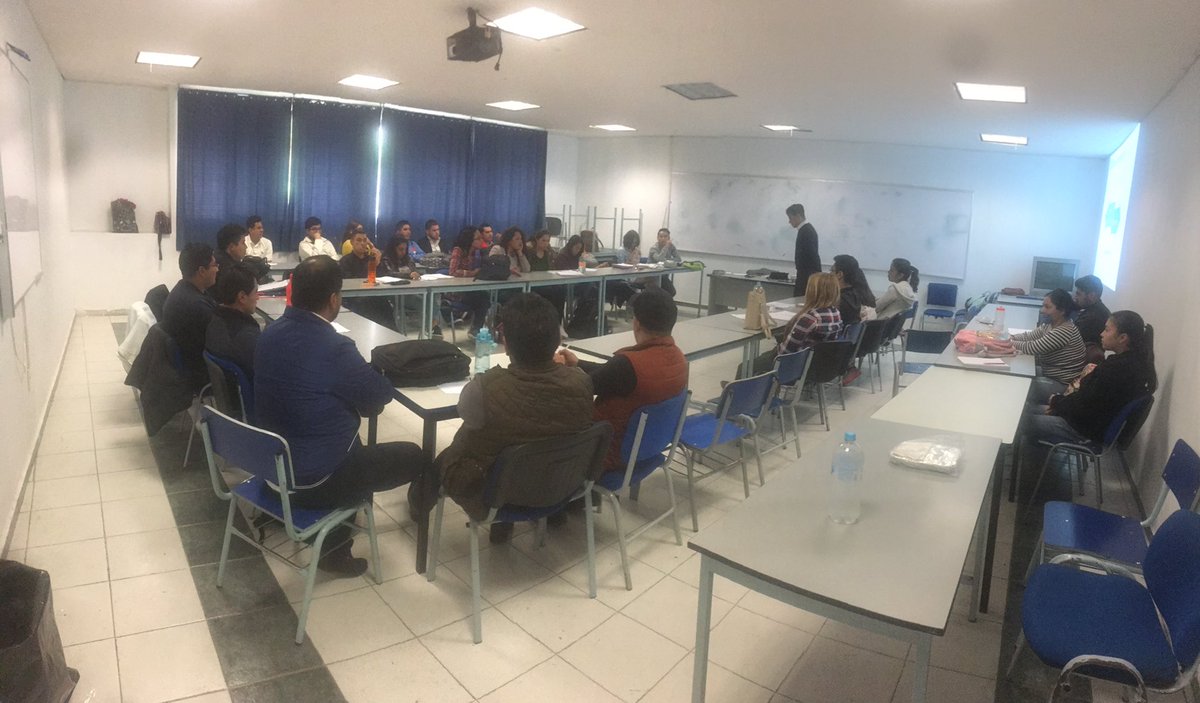 ViralHidalgo's tweet image. Nos encontramos en la UAEH dentro de la charla llevada acabo por @vincent_fm  del Sistema de Anticorrupción en México.