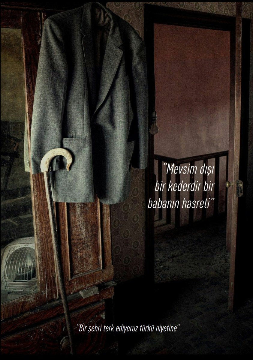 'babalar alınlarımıza yazılmış yalnızlıklardır' diyor kitapta.

Mevâ 4, arka kapak.