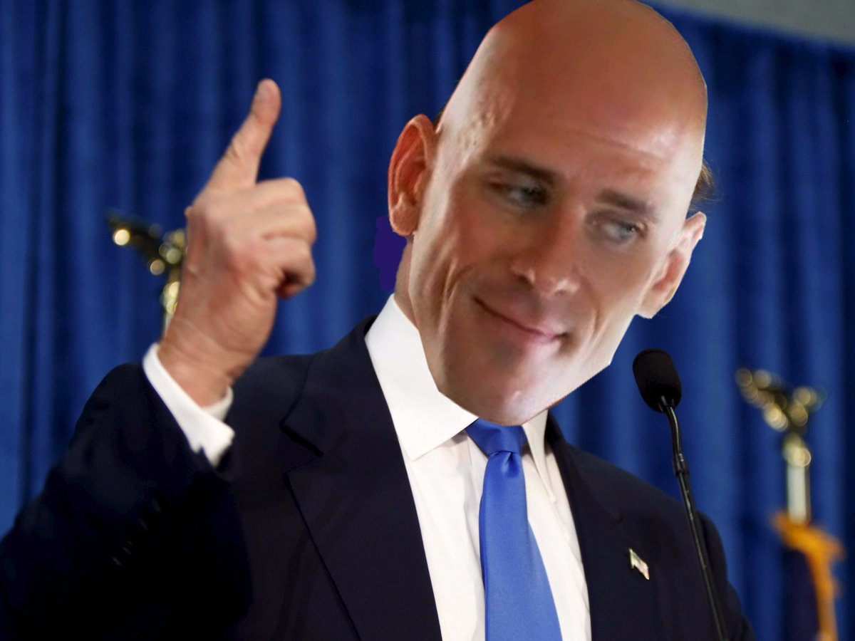 Capimillo's tweet image. #FelizMiercoles mi gente y por supuesto #BienvenidoNoviembre 💪