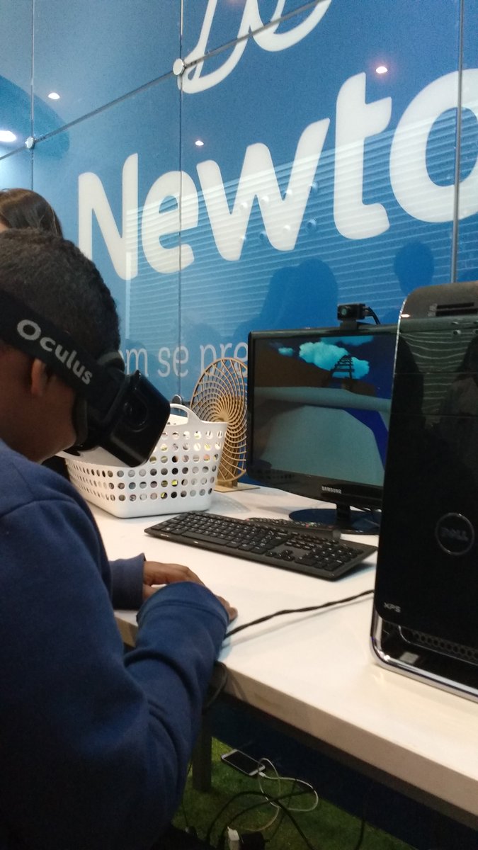 newtonpaiva's tweet image. Nosso stand na #FINIT2017 está bombando! Vem!