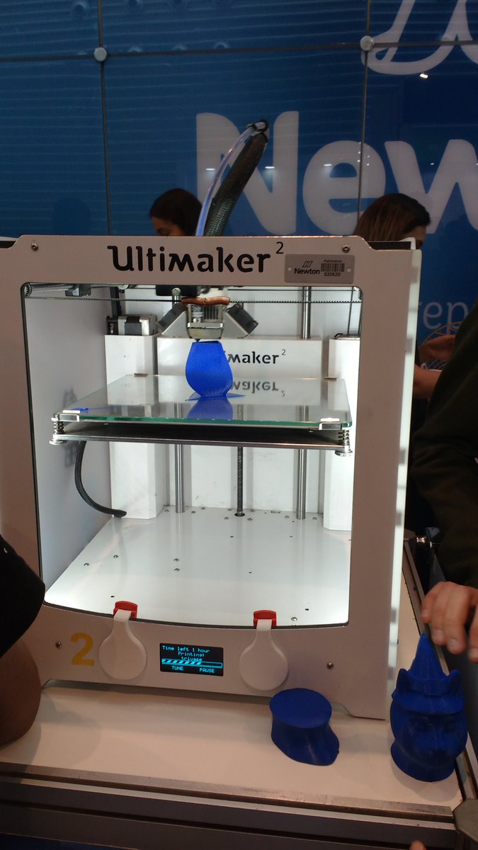 newtonpaiva's tweet image. Nosso stand na #FINIT2017 está bombando! Vem!