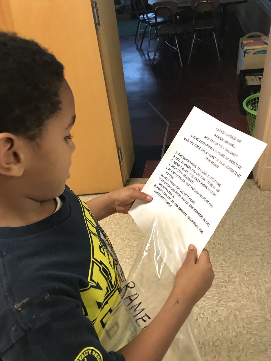 ColgateES's tweet photo. Scavenger hunt for some special friends! @ColgateES @AMGlinowiecki @SarMintz @Ms_A_Etienne @edicello15 https://t.co/SxJCIPSlTa
