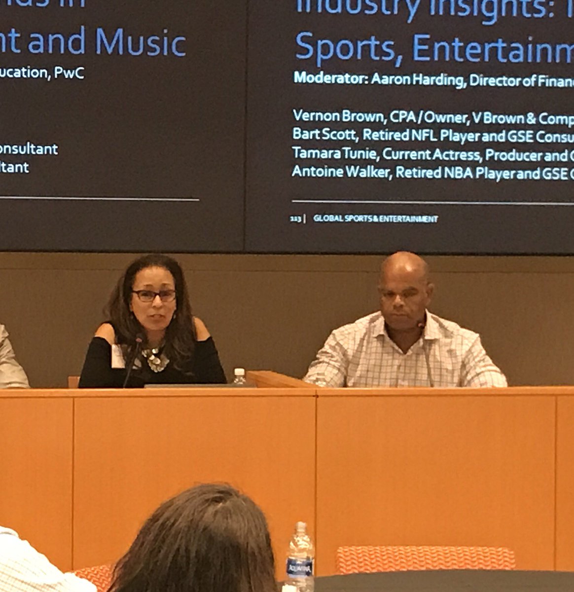 DrewHawkinsMS's tweet photo. Love having @TheRealTTunie to discuss the financial realities for entertainers w/ #MSGSE https://t.co/D9JUnhtsVB