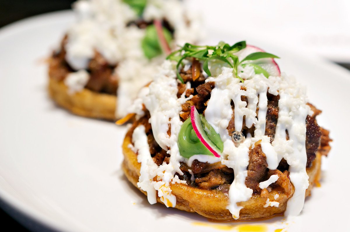 miamifoodpug's tweet photo. Get the scoop on the latest additions to the #CantinaLaVeinte menu: https://t.co/juAtGvlYD7 #foodporn https://t.co/9ei8kOUhOe