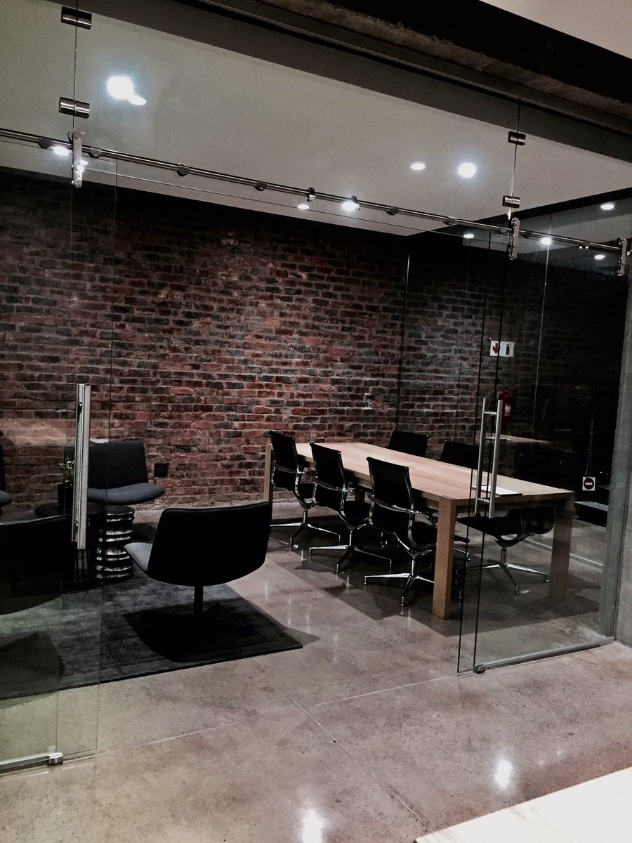 Hi entrepreneurs, there's an amazing free office space with delicious coffee called 'Third Space' in Fourways! RT for awareness