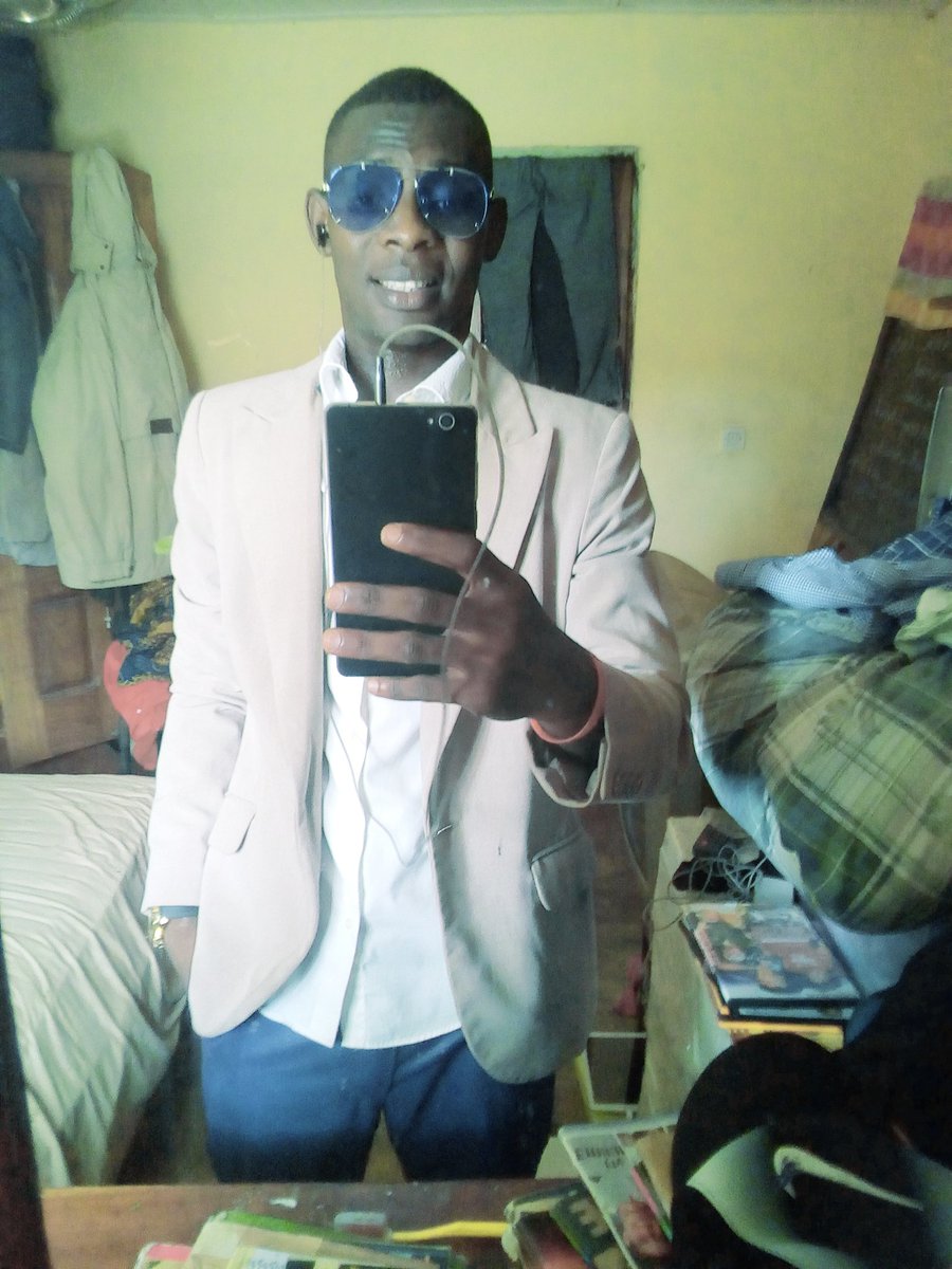 Bonjour tu va bien etoi  👉👉👉