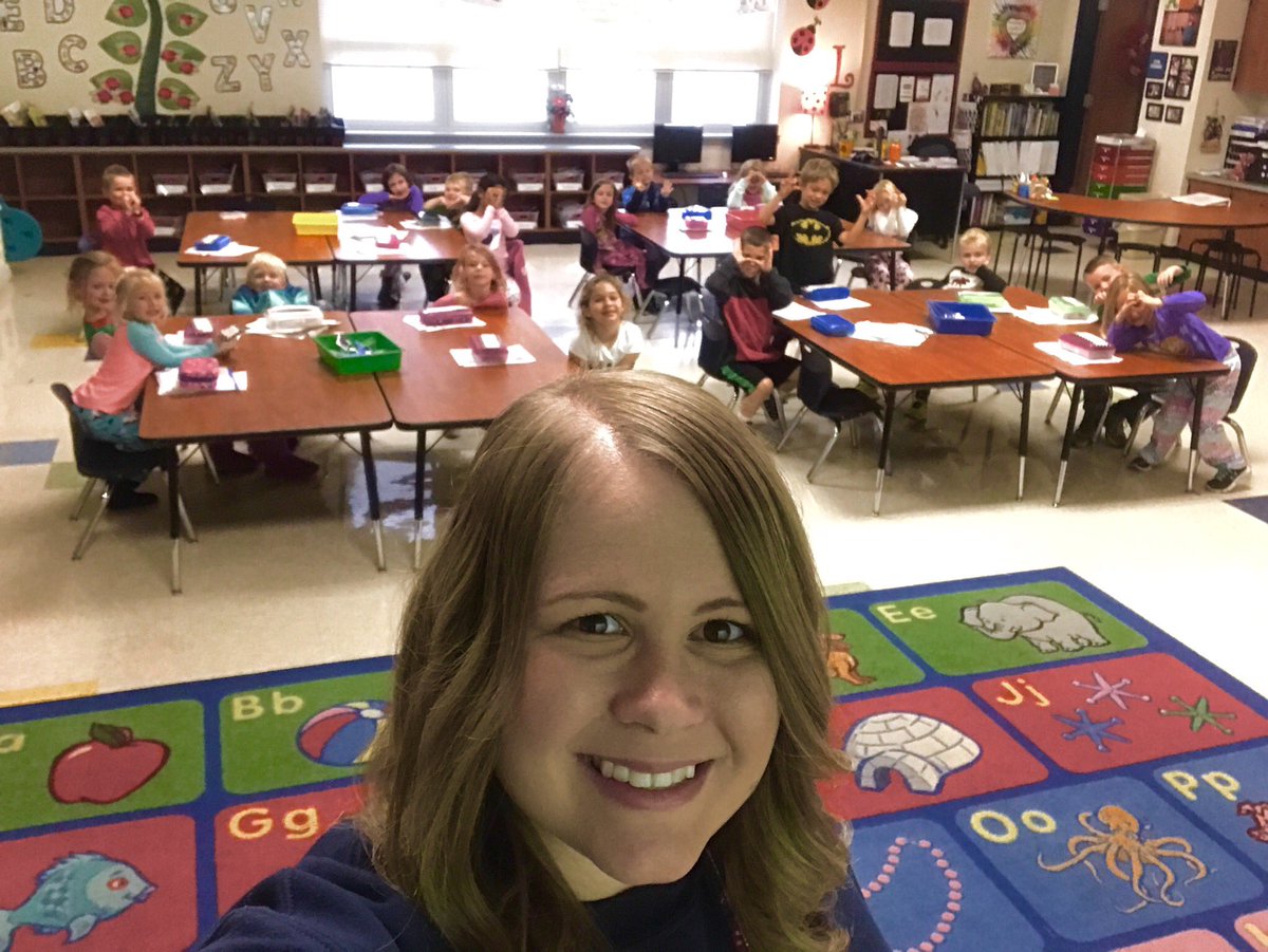 dreladymon's tweet photo. My favorite place in the school is wherever I get to teach these little minds! #TrickorTweetWSD #wsdlearns https://t.co/9nZzoXnYcV