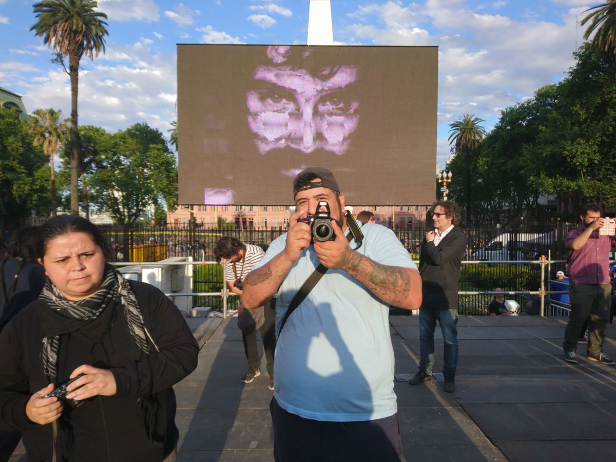 Pepsico_Enlucha's tweet photo. #JusticiaPorSantiagoMaldonado
los trabajadores de PepsiCo en lucha presentes en la plaza de mayo https://t.co/DK01fbi8hd