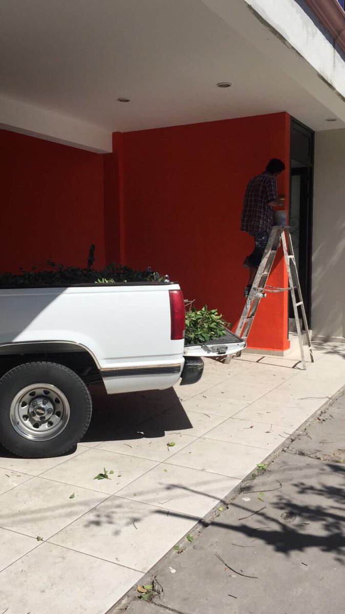 AlexXxStrecci's tweet photo. Amigos:

Oficialmente hoy se empezó a trabajar para montar STRAPPY TAQUERÍA en mi bello Aguascalientes. https://t.co/yfn1X1ZRAT