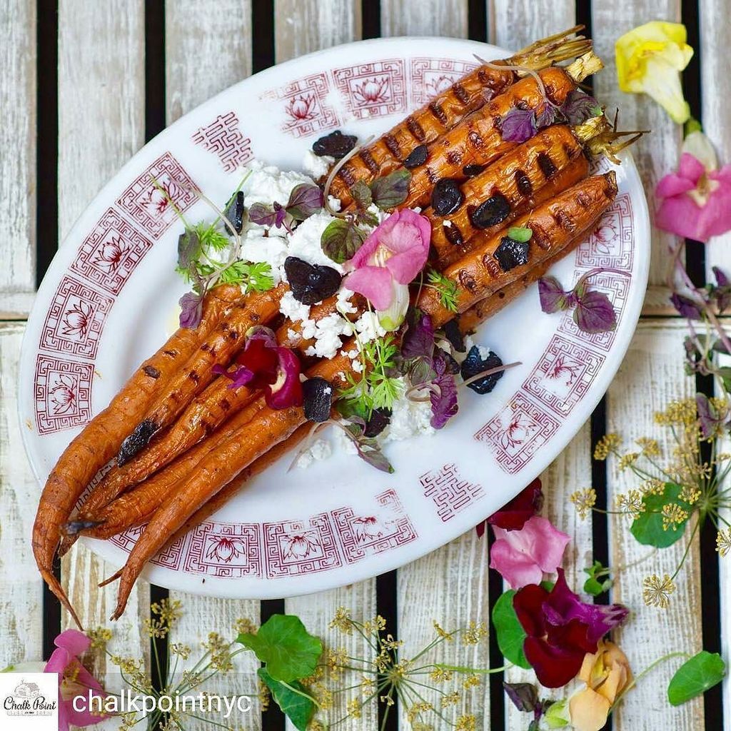 Perfect truffle roasted carrots from <a href="/chalkpointnyc/">Chalk Point Kitchen</a>. #truffle #roasted #carrots #delicious ift.tt/2z7yU1j