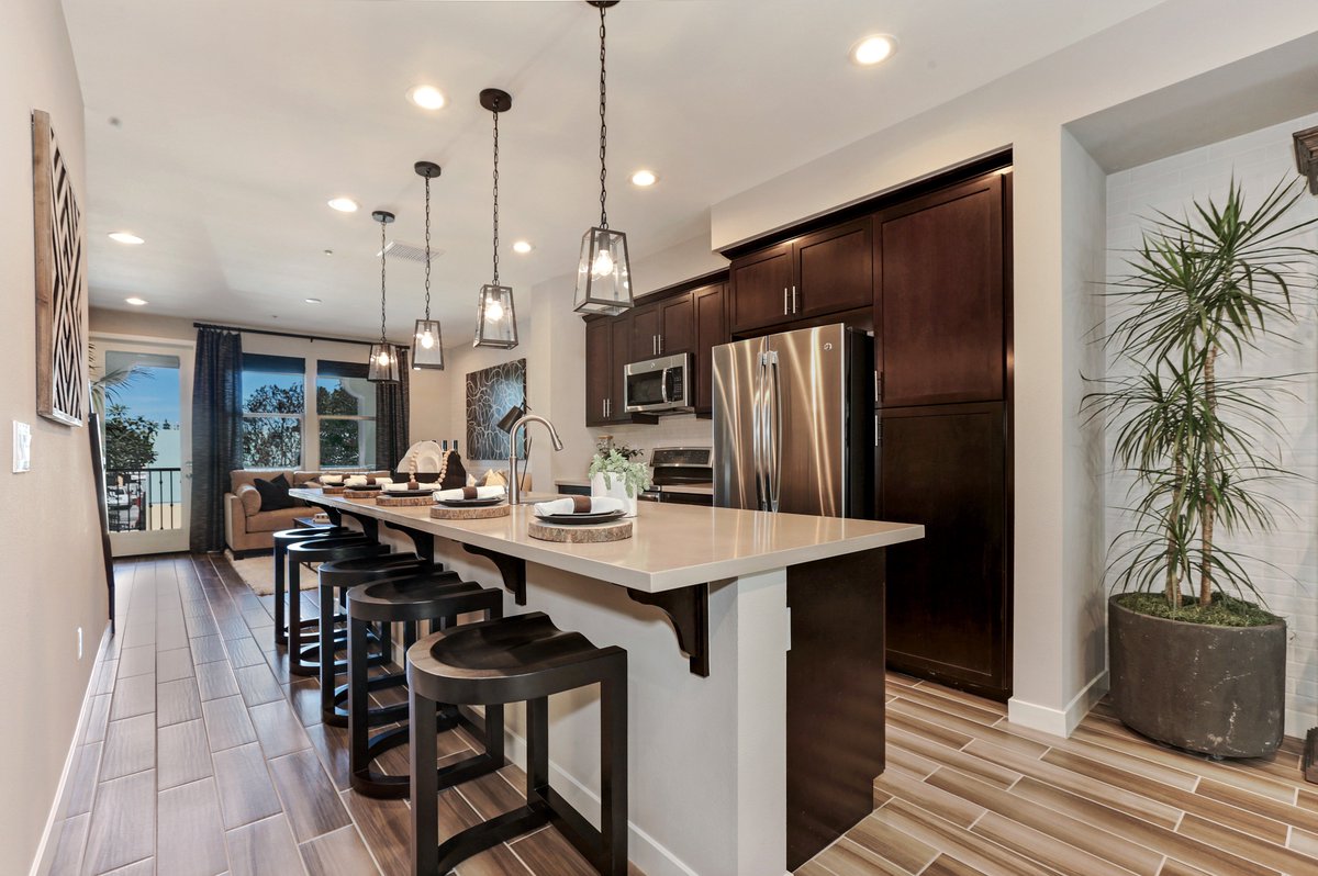 HarborsideCV's tweet photo. New Phase Release at @HarborsideCV visit to see newly released homes! #NewHomes #LoveLiveSantaAna #LiveSantaAna #SantaAnaCityVentures #Live https://t.co/VWEogQjRe1