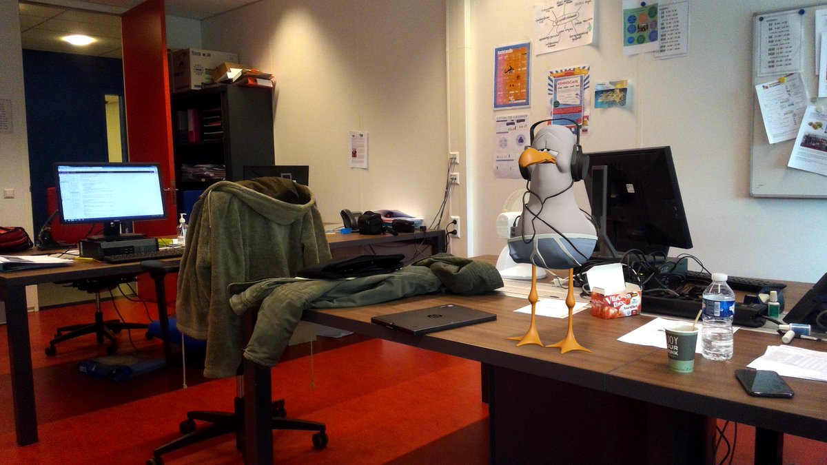 wingkanlai's tweet photo. #MixedReality with #Windows10 #FallCreatorsUpdate #MixedRealityViewer https://t.co/WjhaJUUYWN
