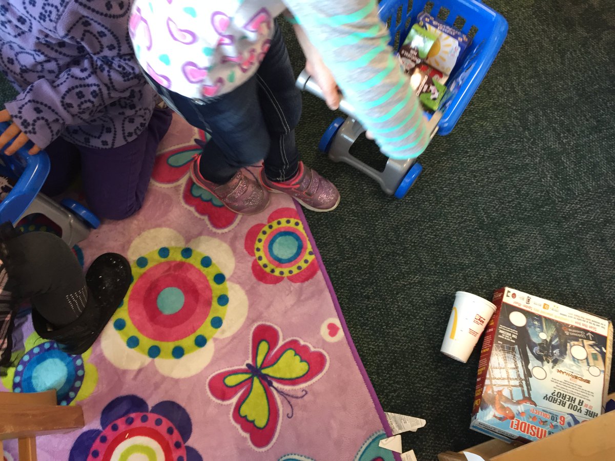 unityheadstart's tweet image. Our class Walmart/McDonald's . The kids count money and order by numbers #scpsi