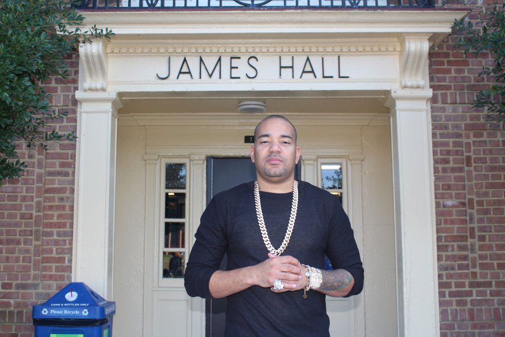HamptonU_Alumni's tweet photo. DJ Envy Talks Hampton and the Importance of Giving Back https://t.co/XC6i02vblk https://t.co/vjWhKQrhfW