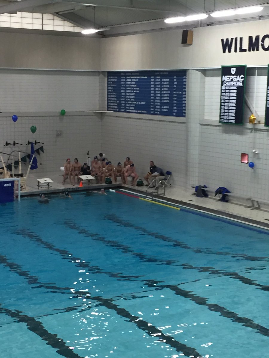 Hill3Williston's tweet photo. @willistonteams waterpolo leading @Wilbraham #BabcockPool #GoWildcats https://t.co/yk61e7E1pI