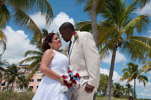 key_weddings's tweet photo. One more beautiful wedding is done. Congratulations sweet couple. #keywest  #wedding #beachwedding #smathersbeach #bride https://t.co/hTnYsgaH51