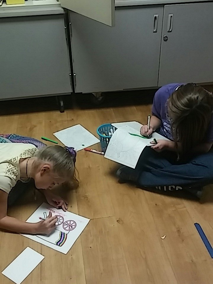 MrsBranby's tweet photo. Origami, drawing, and pattern-blocks. Getting our brains ready for a math test tomorrow with a little rest time today. #rest #sunsetRPS https://t.co/CtP8DKkj6H