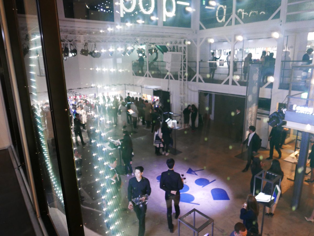 chbalaresque's tweet photo. #popup2017 #seoul #arjowiggins #samwonpaper #creativepapers https://t.co/aM0OdpJfRn