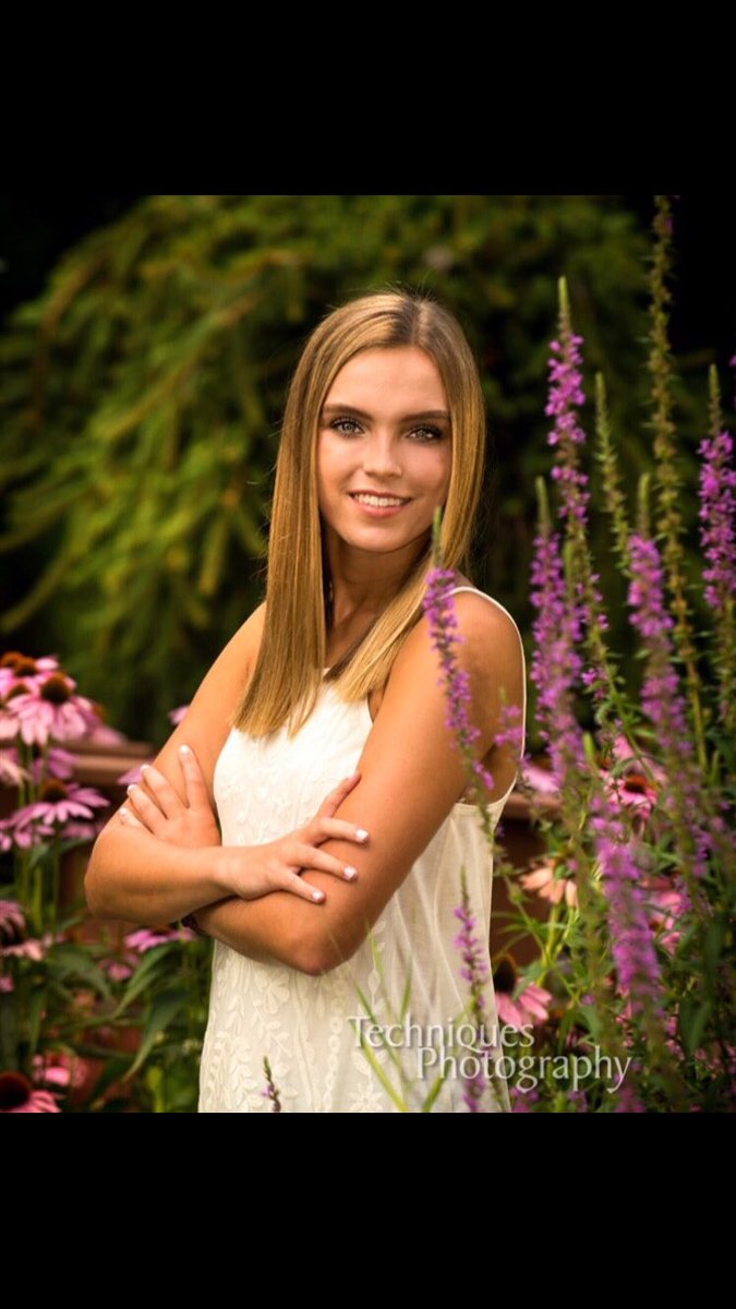 spvb_chicas's tweet photo. senior s/o: Laura was a 3 yr letterer &amp; finishes her career with 115 kills, 47 blocks &amp; 13 aces!! Good luck to u @ Pitt💛💙 @wpialgirlsvb https://t.co/QZTbxQQiOs