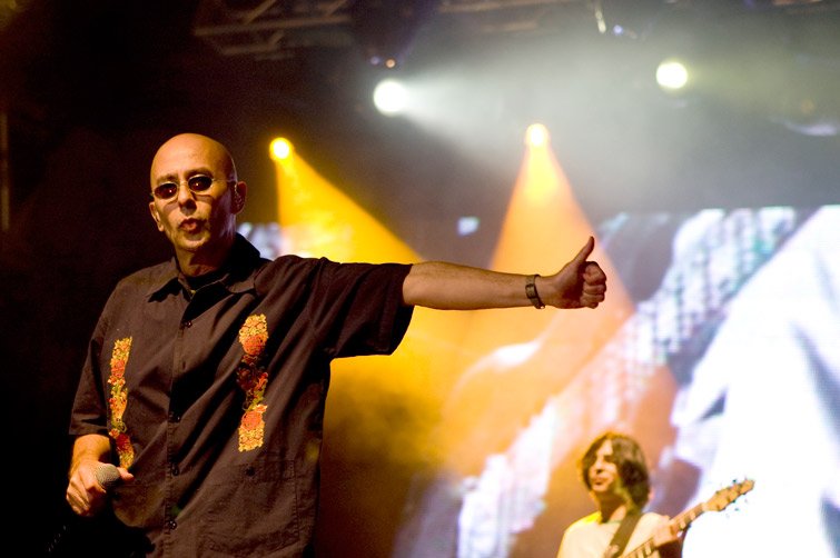 TandilRock's tweet photo. Es totalmente falso el supuesto recital confirmado de #IndioSolari en #Tandil.- https://t.co/fQ9EXQzV5C