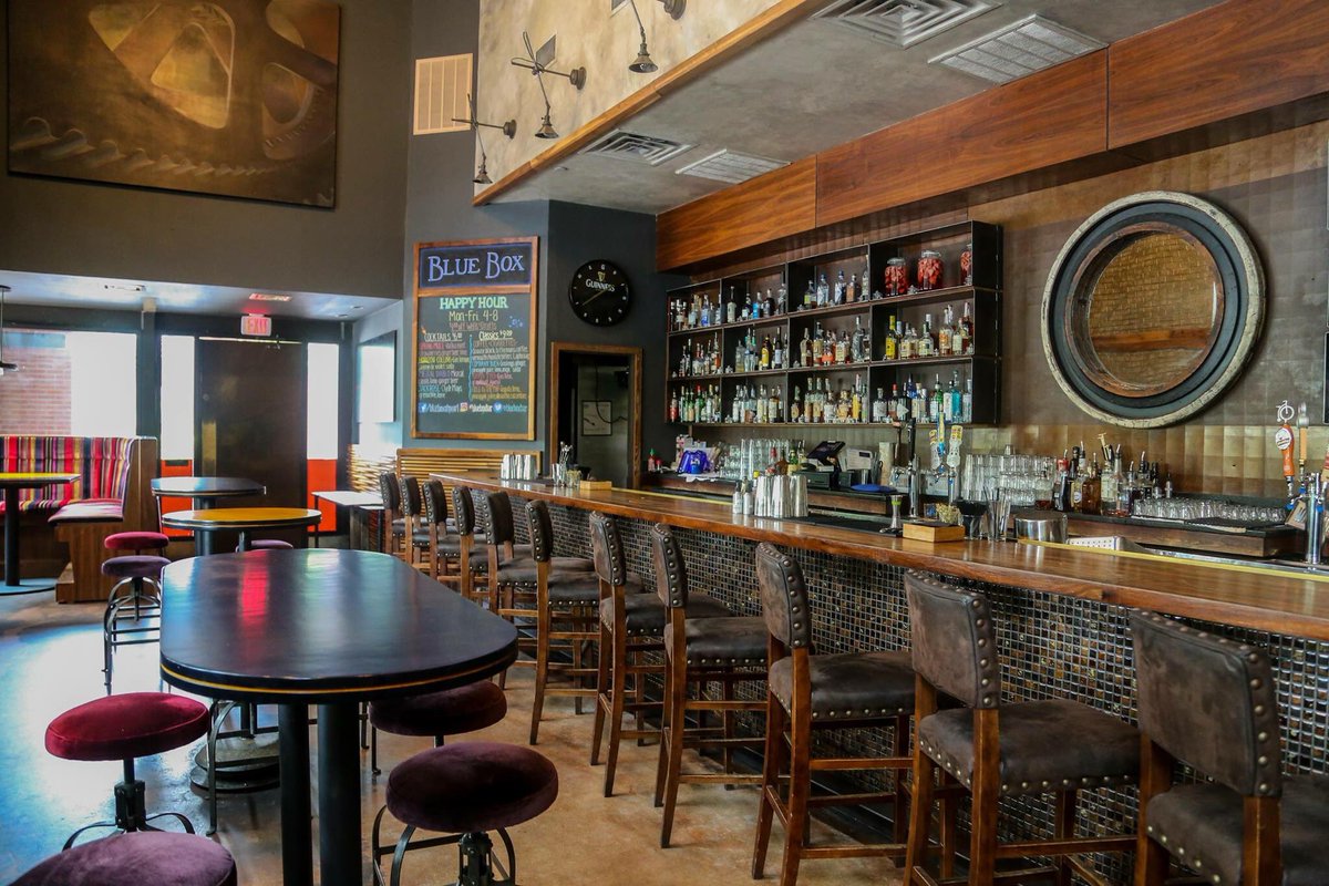 Blue Box Bar tweet media