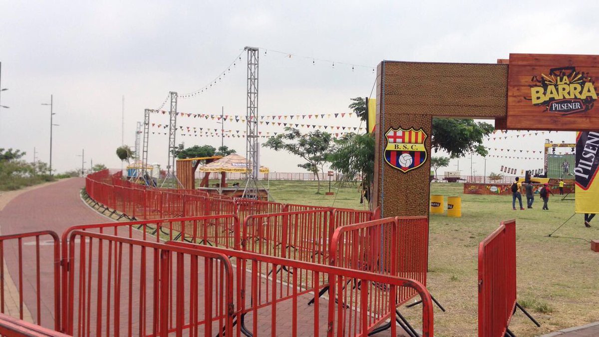 RadioHuancavilk's tweet photo. .TODO LISTO PARA EL #BarceFest
VÍVELO junto a @RadioHuancavilk 830AM desde la Concha Acústica el partido @BarcelonaSCweb vs @Gremio https://t.co/1t3kyYHJbK