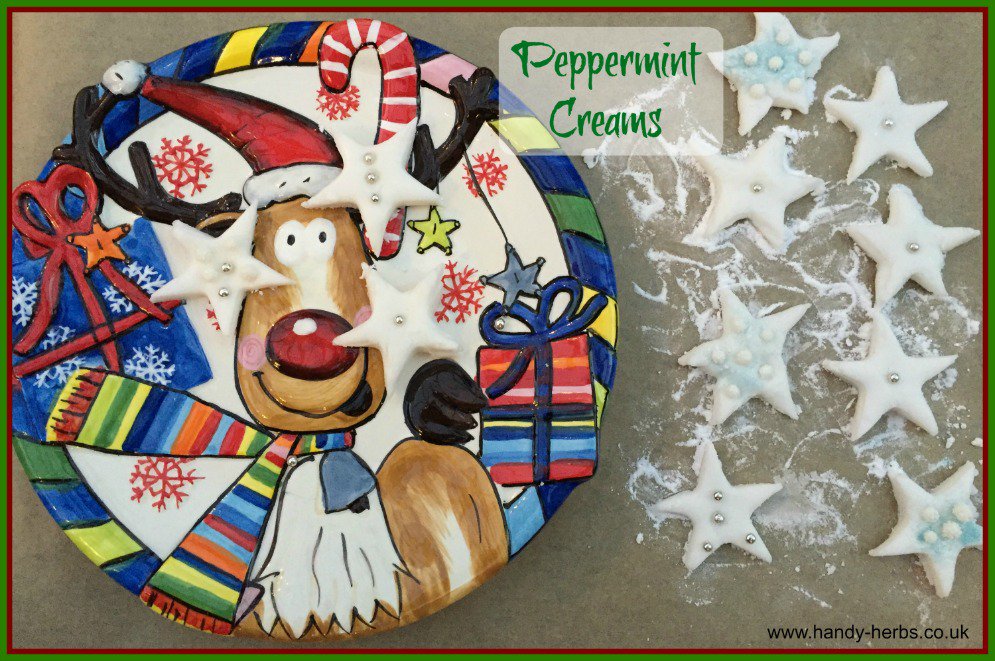 Simple &amp; fun to make with kids. A great Xmas gift too :-) ow.ly/ZyTJ306UlO2 #Christmas #cookingwithkids #xmascooking