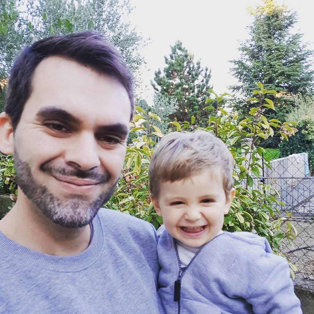 sunrasolart's tweet photo. Every moment spent with this child is a gift ❤
・・・
#mylove #myson #myeverything #love #bonheur #adenfilter https://t.co/1vLFtur2h3 https://t.co/f7m2e0EwHP