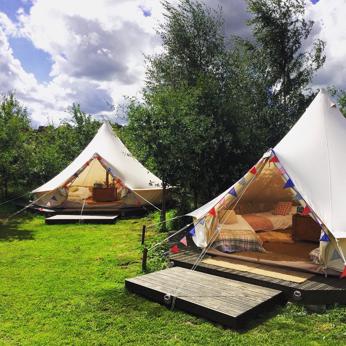 Looking for a #Glamping #HenParty weekend with a difference?#HenCamp is for you!#woodfiredhottub #belltent #staffordshire #midlandhour