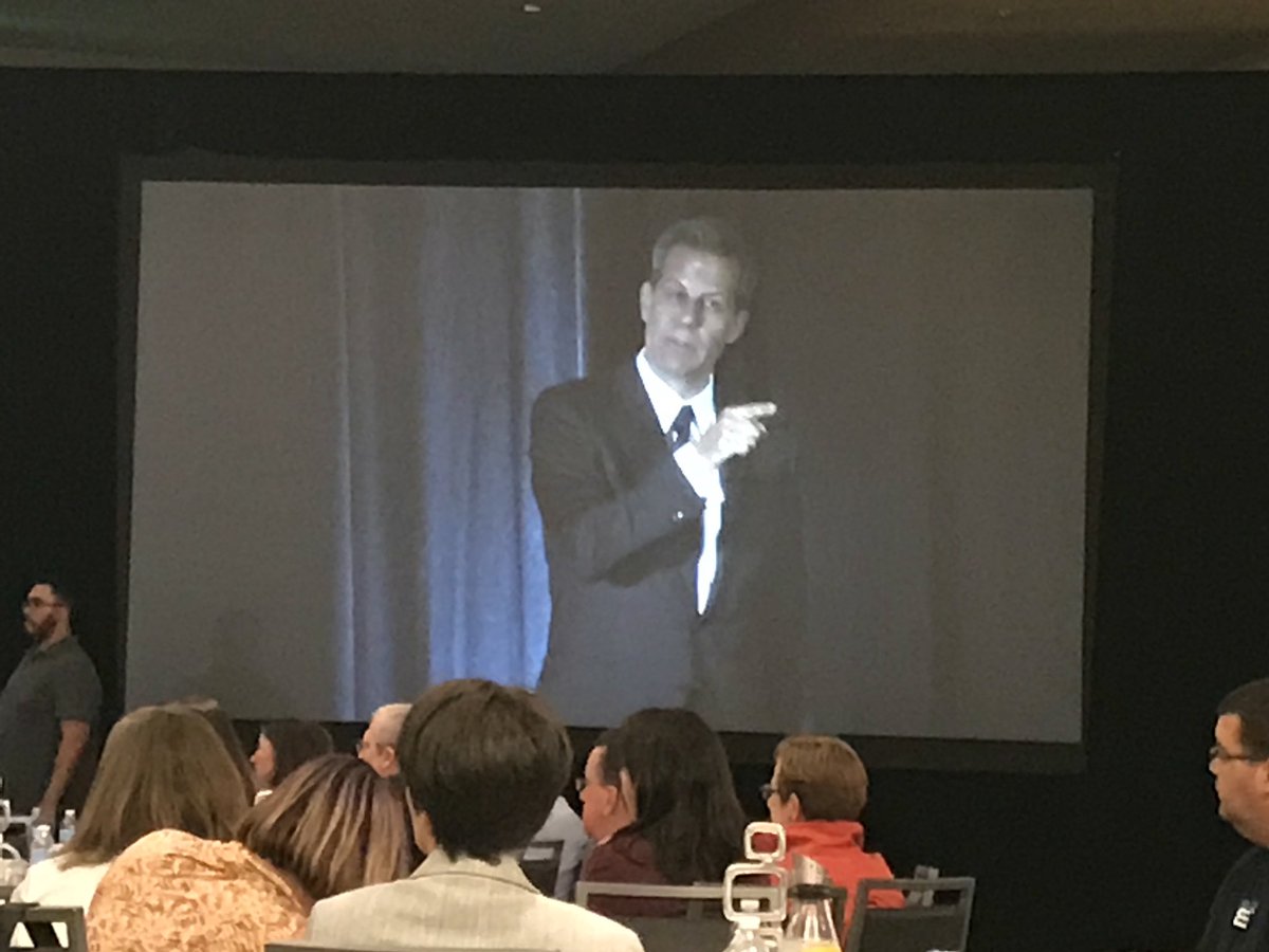 bstapleton's tweet photo. #inclusivity “We need to #respect each other’s choices.” #PhoenixCEO .@CEOsforCities .@Richard_Florida https://t.co/TbUrzrLuKG