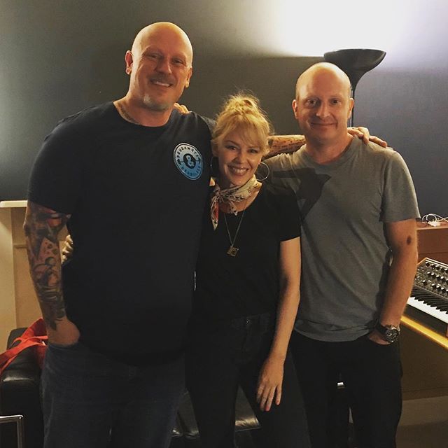Kylie4EverKylie's tweet photo. kylieminogue: These guys .... @biffco #ashhowes �� https://t.co/XTeJovgcWN #kylie https://t.co/OX0mST0Fd8