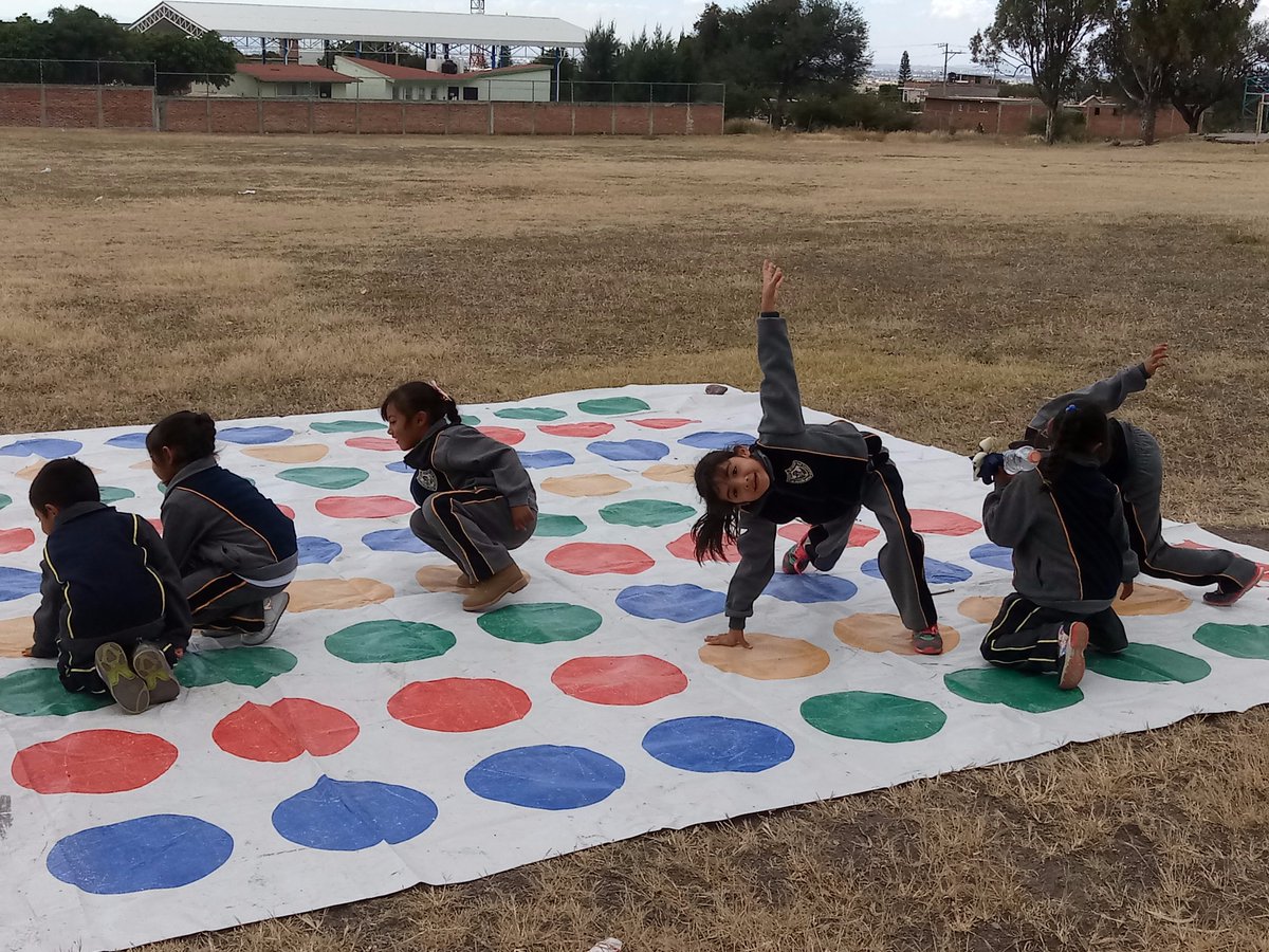 JuventudSalam's tweet photo. El pasado Miércoles 25 de Octubre del año en curso, llevamos el Centro Poder Joven Móvil a la Comunidad La Ordeña. https://t.co/GNAlFQvosk