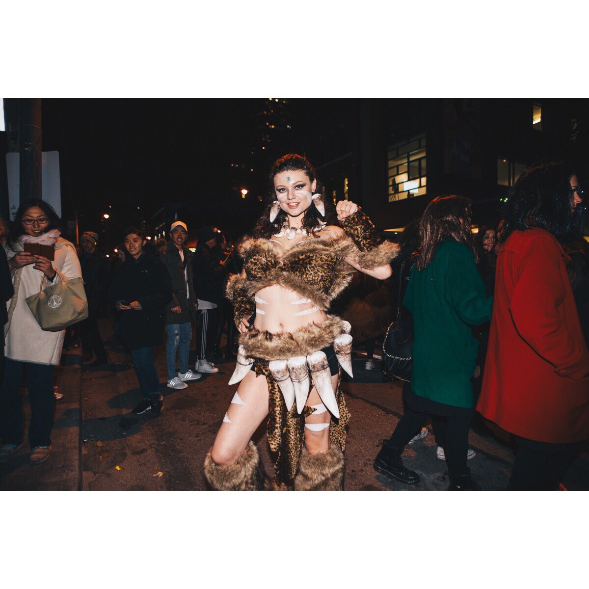 EngelkingSamuel's tweet photo. Saw some incredible &amp; unique costumes @ the Church st. Halloween Block Party last night. #Halloween2017 #HalloweenParty #halloweencostume https://t.co/d1rPReB8Is