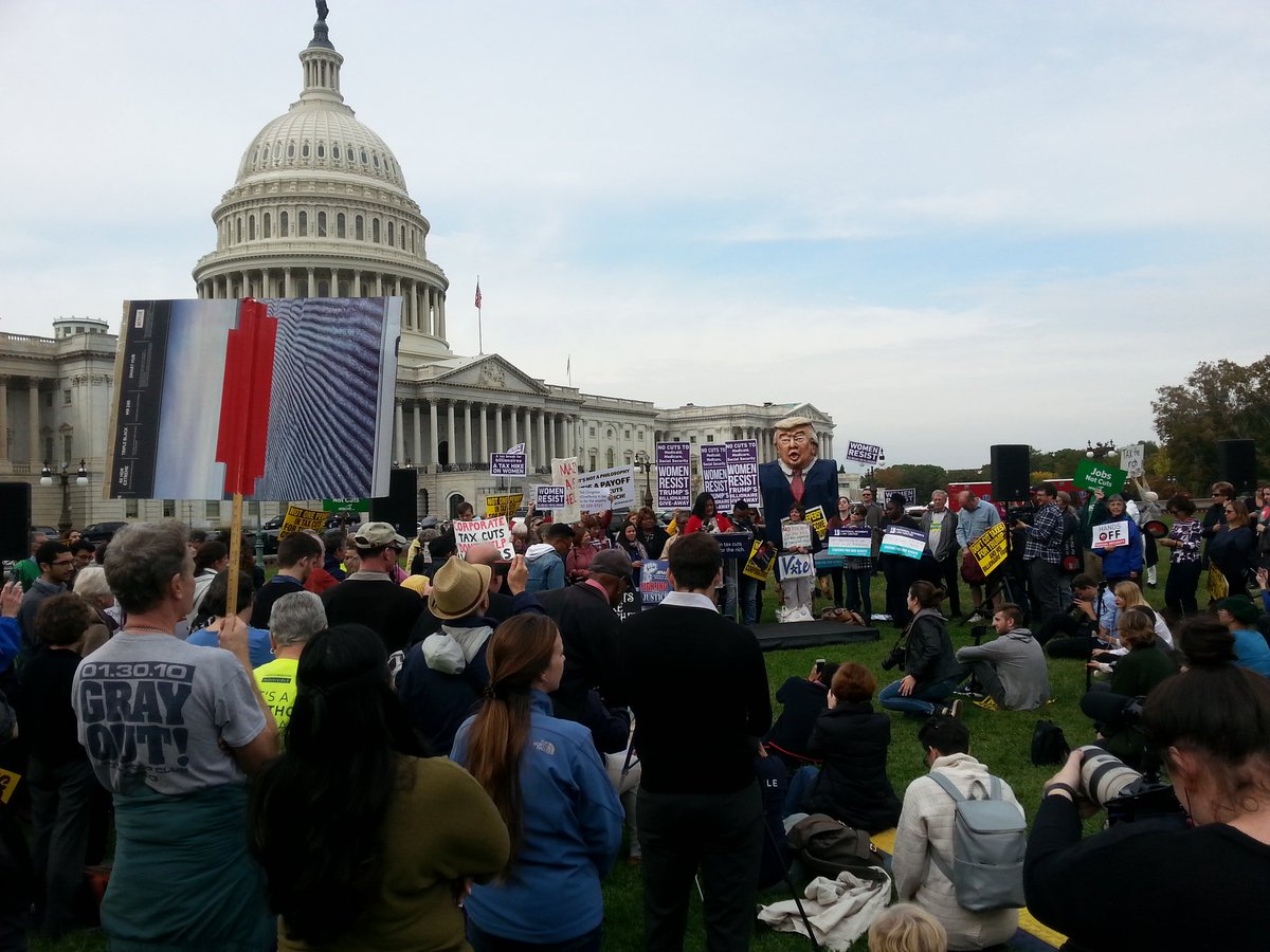 dodsonadvocate's tweet photo. Earlier joined allies @4TaxFairness @CoalitiononHN etc to say #NotOnePenny of tax breaks for rich before #CostofHunger event, def related! https://t.co/iTPjKNXjOD