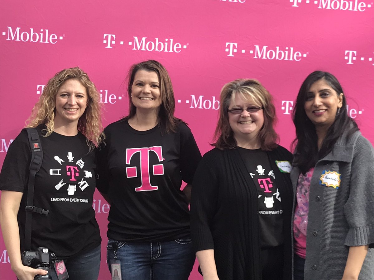 WLNtmobile's tweet image. Ready to inspire our next generation of #womenintech as we host the Boys and Girls Club @tmobile today!