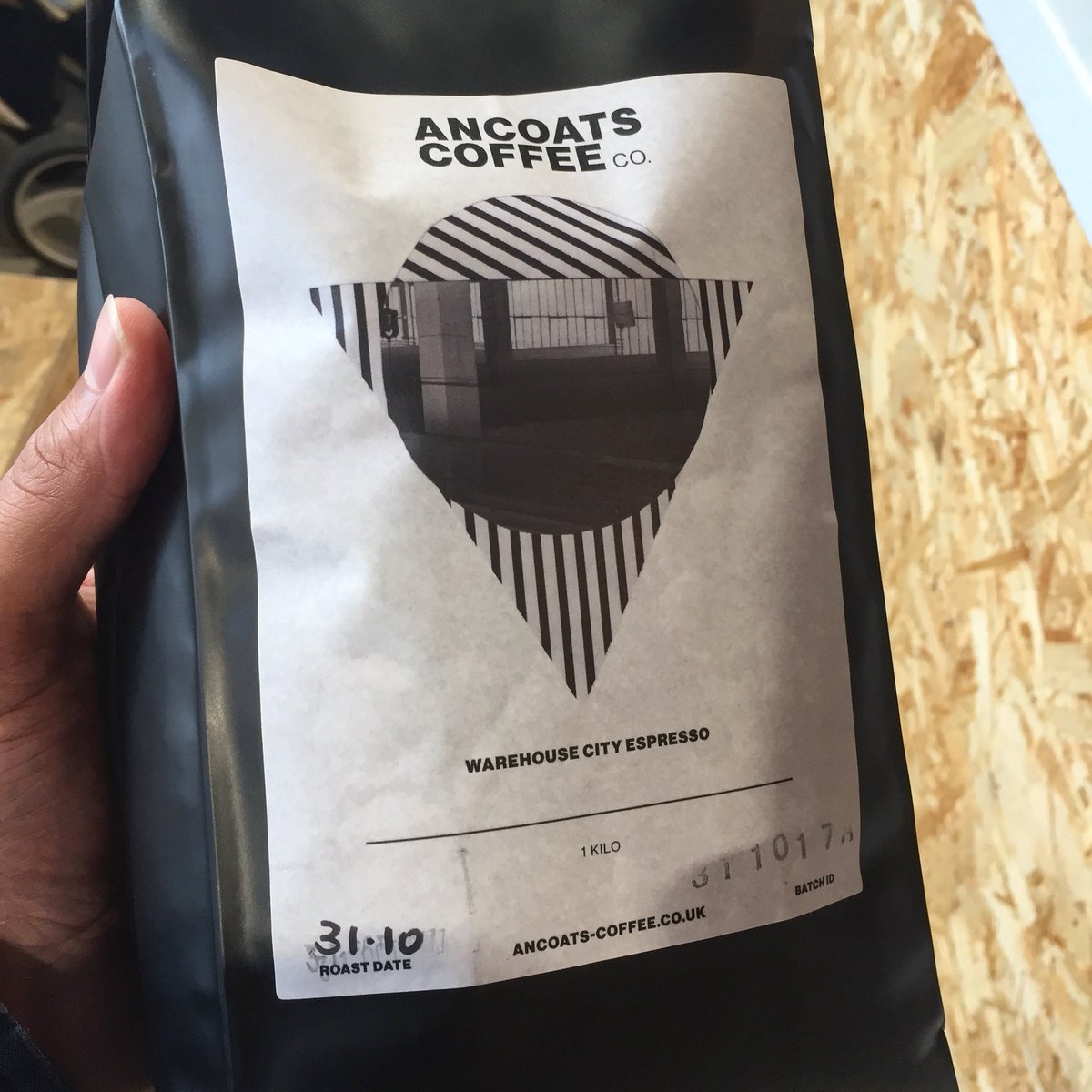 storegroup_'s tweet photo. New retail bags from @AncoatsCoffeeCo coming soon
Make sure you pop in for a coffee from our new machine in store
#opentill2am #shoplocal https://t.co/guwDMt7Qa5