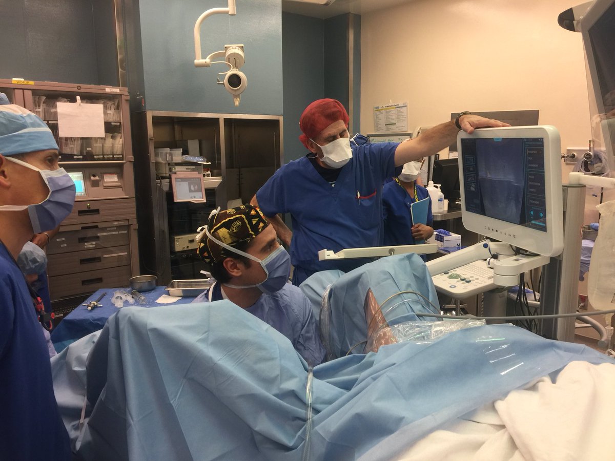 DrDeanElterman's tweet photo. Thanks #proceptbiorobotics and @UHN_News for supporting first #aquablation cases in #Canada. New technology for #prostate #BPH https://t.co/SmzNwvoJKc