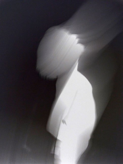 okka_nyan's tweet photo. Thx! @SteidlVerlag SHADOWS by Alexandra Grant &amp; Keanu Reeves exhibition opens 11/2 in Paris!
https://t.co/XQA4qkJ8ud https://t.co/dS042YVca8