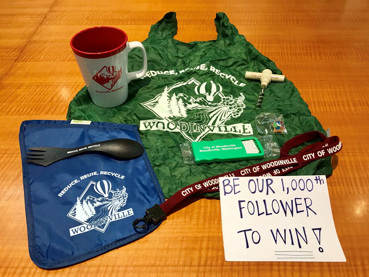 woodinvillecity's tweet photo. #WednesdayWisdom Be our #lucky #thousandth #follower & #win! Who will it b @WoodinvilleCC @WdvlWeekly @VWoodinville @WoodinvilleFire #prizes https://t.co/ltOHAxQSdT